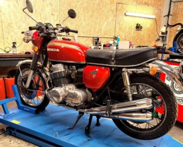 Honda 750 four en entretien