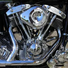 Customisation de motos et pose d'accessoires sur votre moto